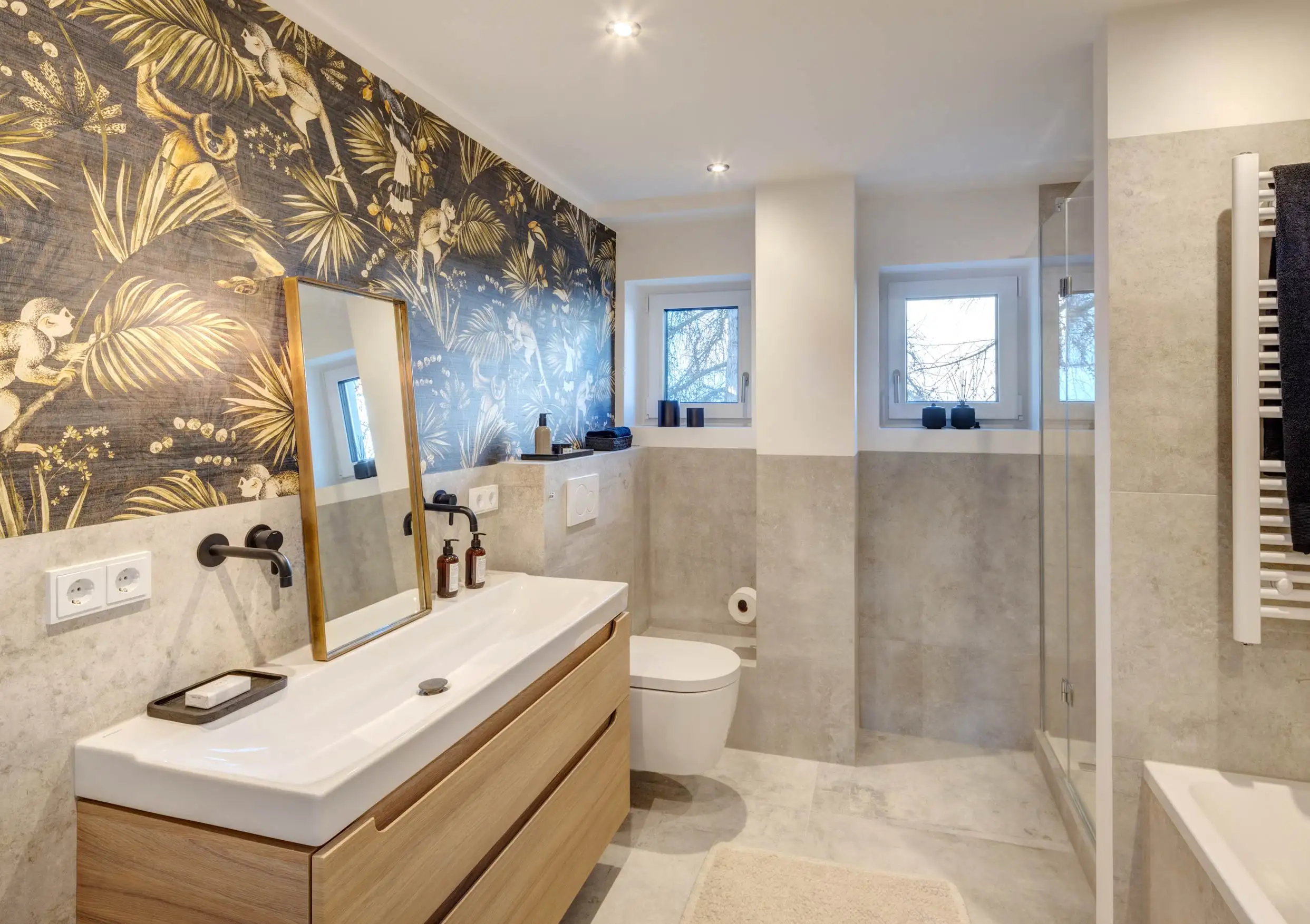 WOHNUNG MÜNCHEN-SCHWABING